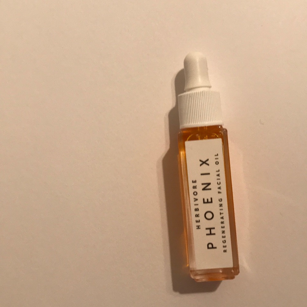 Herbivore Phoenix Regenerating Facial Oil